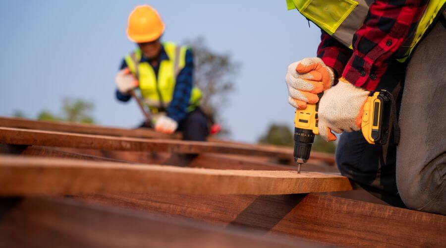 Expert flood damage restoration services in Flemington, MO